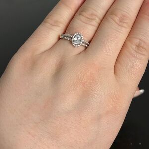 Charmed Aroma Sterling Silver Halo Ring